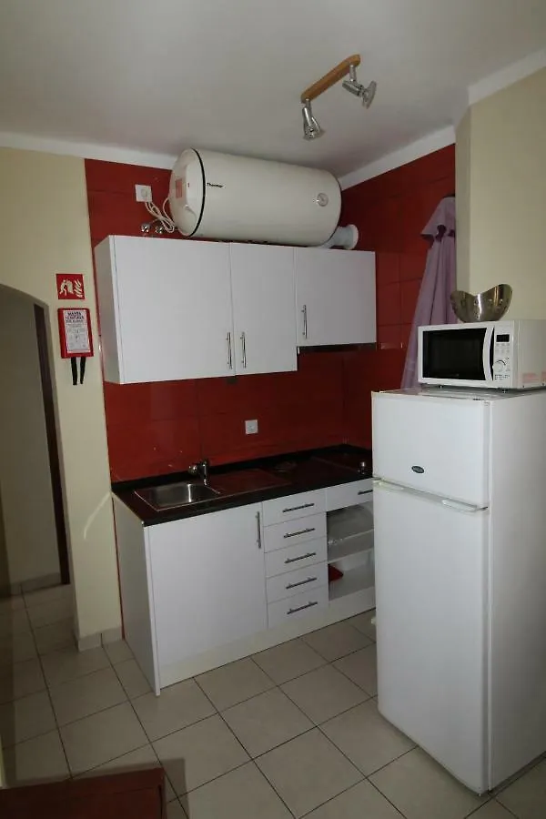 Apartamentosolpraia - Belohorizonte Portimão 0*,  Portugal